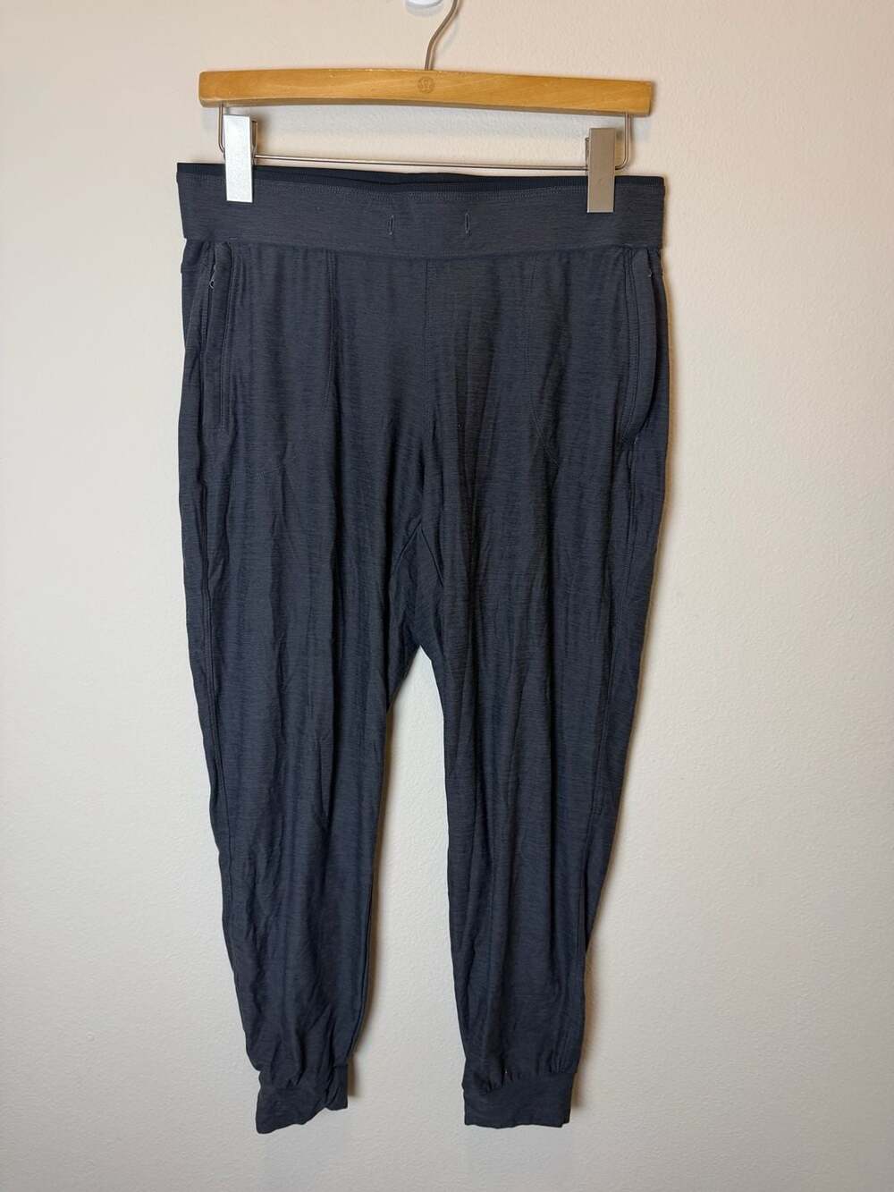 KUHL Jogger Pants Size M REG Charcoal Gray Stretch Pull-On Athletic